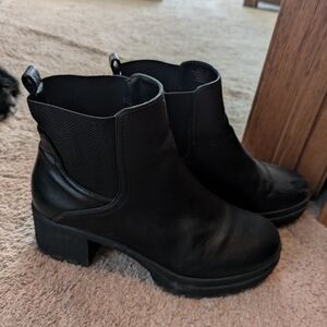 Circus by Sam Edelman Black Sandals